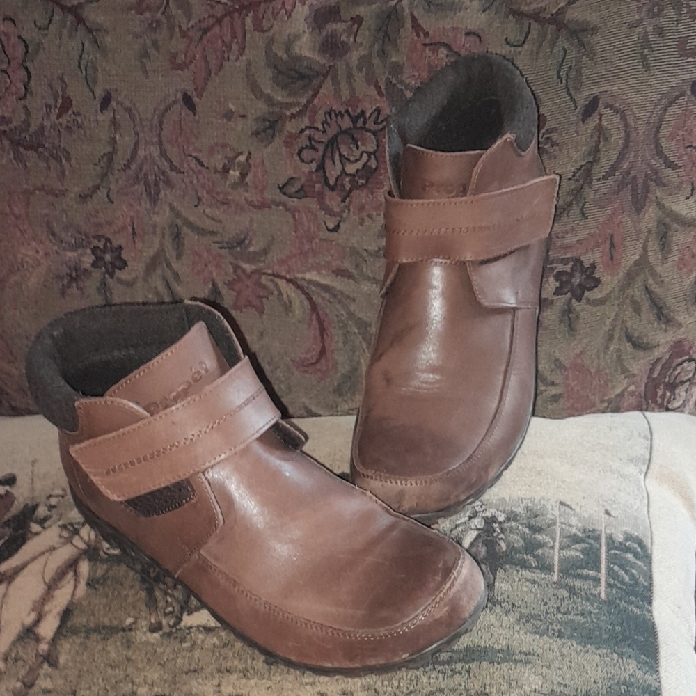 🌺PROPET BROWN LEATHER Boots